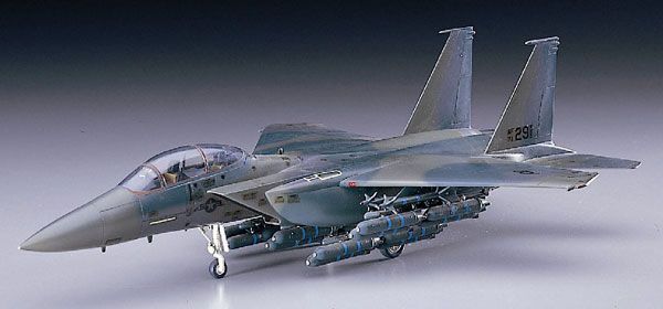 1/72 美国 F-15E 打击鹰 E10 