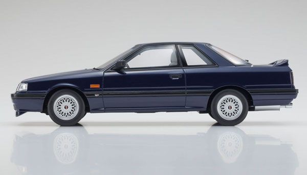 原创 1/18 武士系列 尼桑 Skyline GTS-R (蓝色)