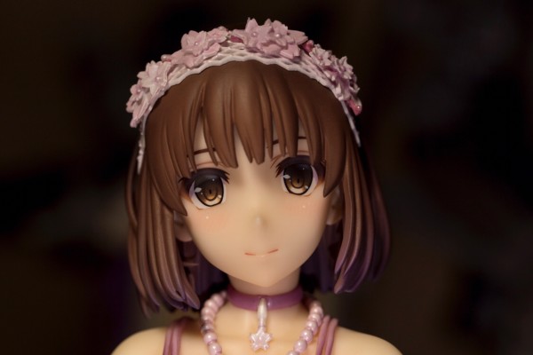 百微试拍圣人惠，看看这脸到底长不长