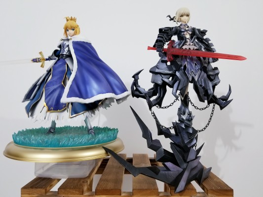 命运之夜 阿尔托莉雅 Alter huke 联名套装