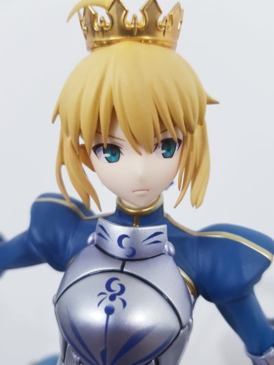 命运之夜 阿尔托莉雅 Alter huke 联名套装