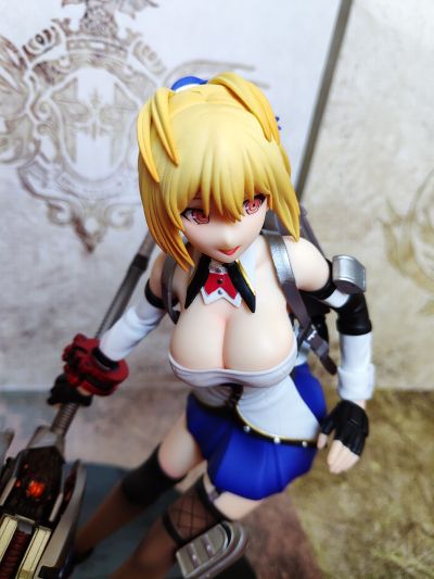 噬神者3 Claire Victorious AmiAmi限定版