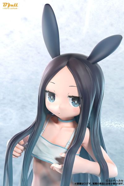 黒うさミミコ