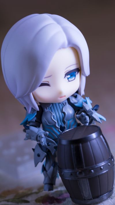 粘土人#1025-DX 怪物猎人：世界 猎人 冥灯龙β装