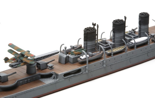 31349 1/700 水线系列  日本轻巡洋舰 阿武隈