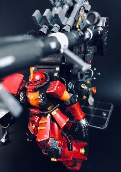 HG 1/144 机动战士高达 雷霆宙域 MS-06R 精神力扎古（高达雷霆宙域 Ver.）