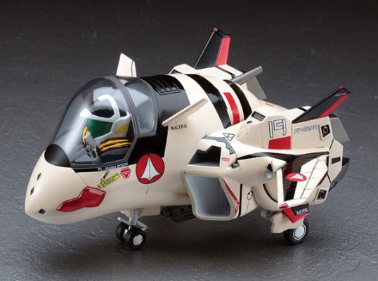 蛋机 超时空要塞 Plus YF-19