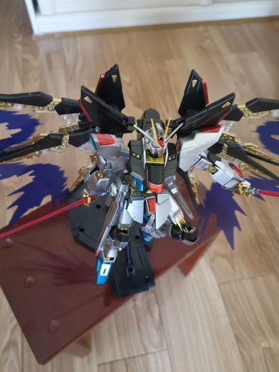 METAL ROBOT魂＜SIDE MS＞ 机动战士高达SEED Destiny ZGMF-X20A 强袭自由高达 特别限定版