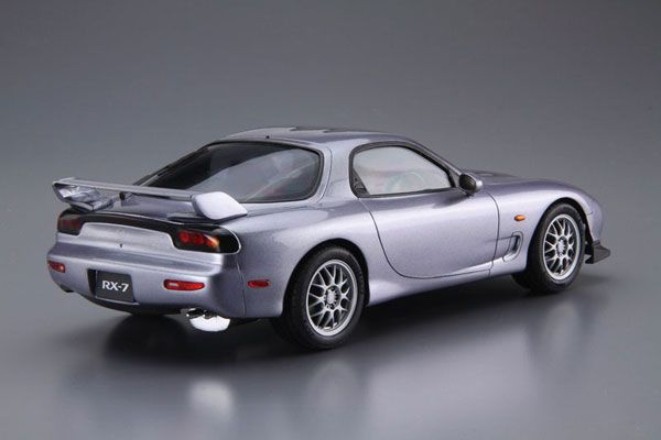 汽车模型系列 No.77 1/24 马自达 FD3S RX-7 Spirit R Type B 2002款