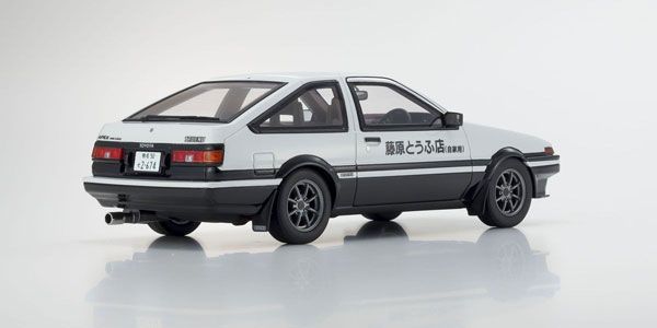 KYOSHO 原创 1/18 新剧场版 头文字D 丰田 Sprinter Trueno AE86 ＆ 藤原拓海手办