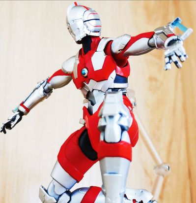 S.H.Figuarts 机动奥特曼 奥特曼装甲 -动画版-