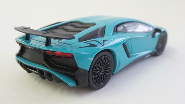 1/64 兰博基尼 Aventador SV 蓝色