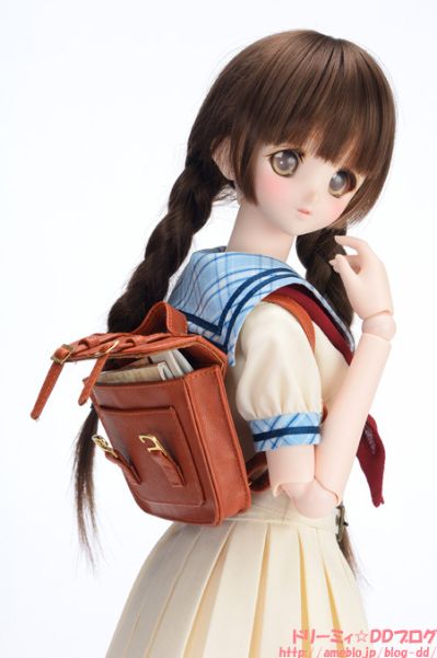 Dollfie Dream Sister DDS 放学后秋叶原女孩 莉可 学生版