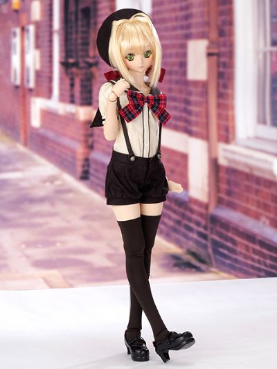 Dollfie Dream Sister DDS 放学后秋叶原女孩 阿歌菈
