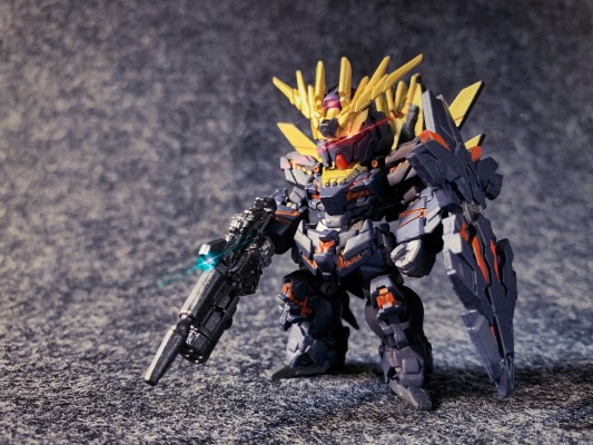 糖糖トイ 高达UC RX-0フルアーマー独角兽高达 