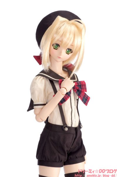 Dollfie Dream Sister DDS 放学后秋叶原女孩 阿歌菈