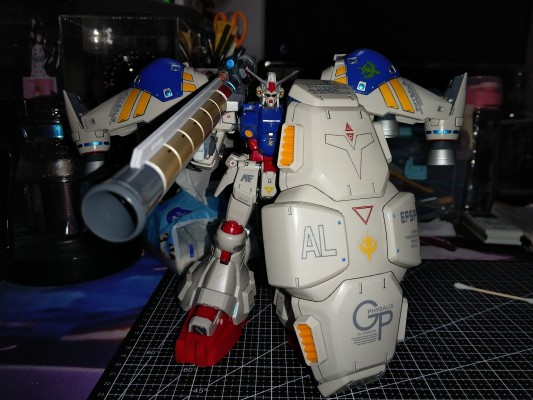 MG 1/100  机动战士高达0083 星尘的回忆 RX-78 GP02A 