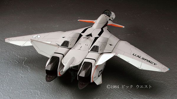 超时空要塞plus 1/72 VF-11B Thunderbolt
