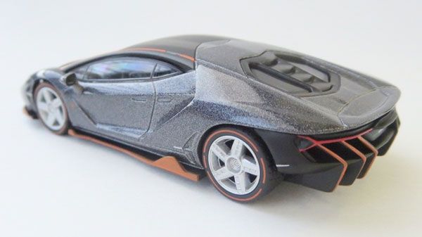 1/64 兰博基尼 Centenario 黑色/橘色