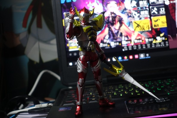 S.H.Figuarts 假面骑士巴隆 香蕉武装