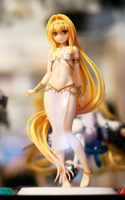 出包王女DARKNESS 金色之暗