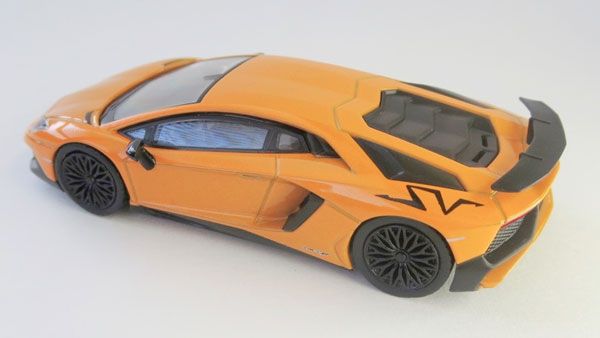 1/64 兰博基尼 Aventador SV 橙色