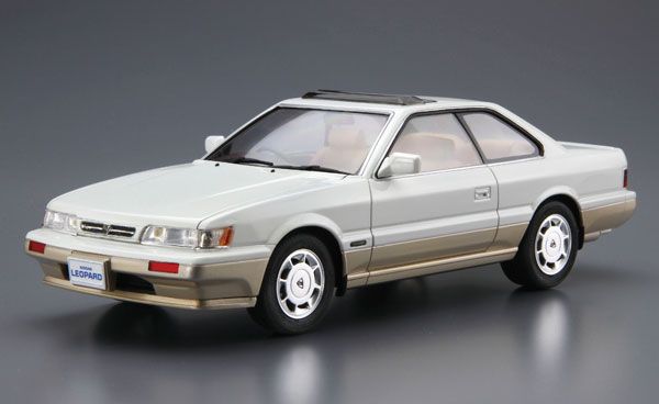 The Model Car No.111 1/24 Nissan UF31 Leopard Ultima V30 Twin-cam Turbo '90