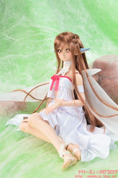 Dollfie Dream DD 刀剑神域 亚丝娜 蒂塔妮亚