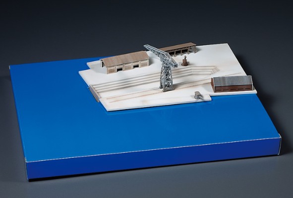 31450 1/700 水线系列 军港场景 造船厂套装