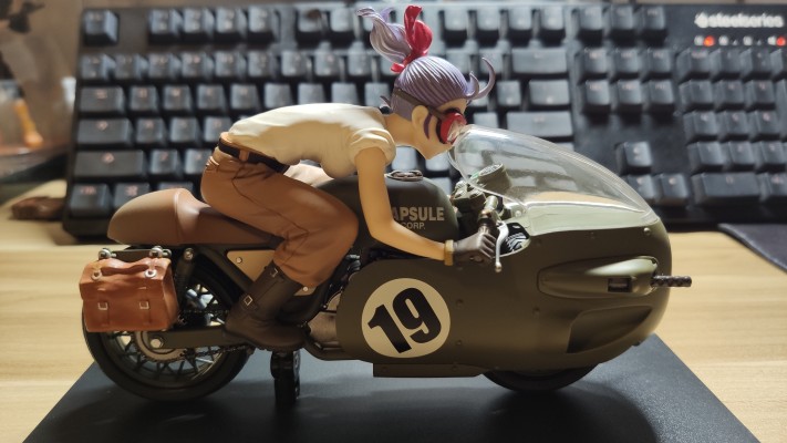 DESKTOP REAL McCOY 龙珠Z 03 布玛