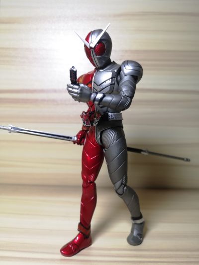 S.H.Figuarts(真骨雕制法)   假面骑士双骑 狂热金属形态