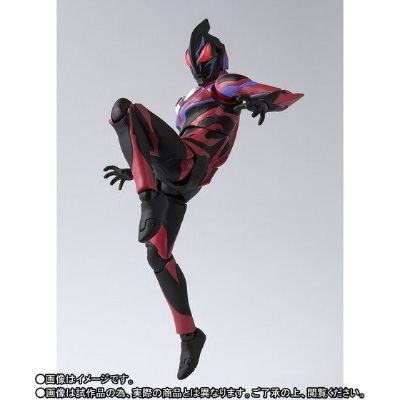 S.H.Figuarts 奥特银河格斗 新生代英雄 黑暗捷德奥特曼