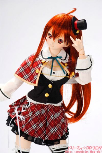 Dollfie Dream DDH-06 化妆完成版“魔法红宝石”带有特殊动漫眼睛