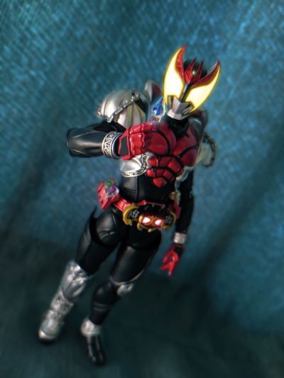 S.H.Figuarts(真骨雕制法)    假面骑士月骑 月骑形态