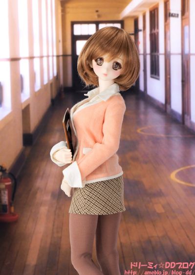Dollfie Dream Sister DDS 放课后秋叶原女孩 莉可老师