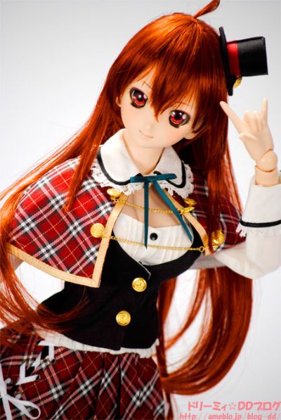 Dollfie Dream DDH-06 化妆完成版“魔法红宝石”带有特殊动漫眼睛