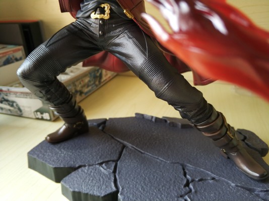 ARTFX J 鬼泣5 但丁·斯巴达