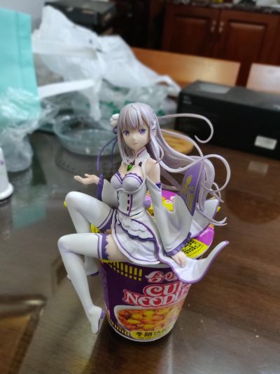 Re：从零开始的异世界生活  爱蜜莉雅