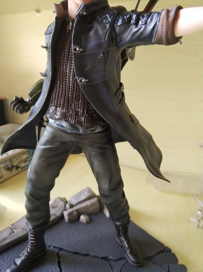 ARTFX J 鬼泣5 尼禄