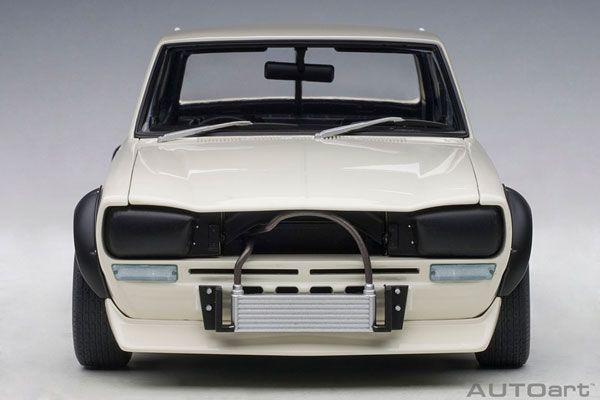 1/18 日产 Skyline GT-R (KPGC10) Racing 1972 白色