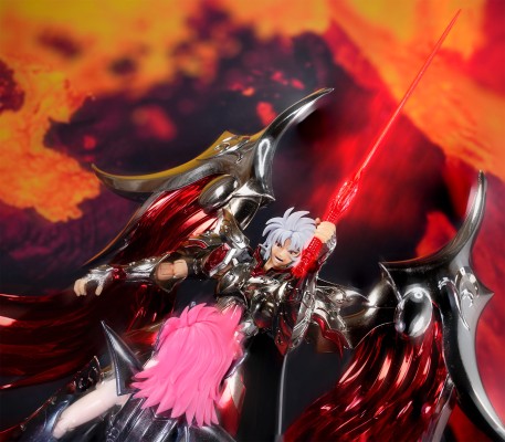 圣斗士圣衣神话EX 	圣斗士星矢 圣斗少女翔 战神阿瑞斯