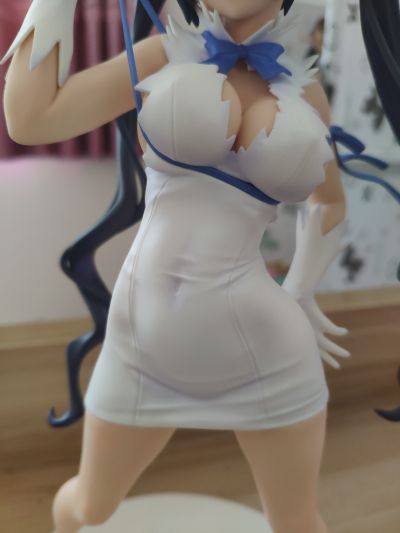 期待在地下城邂逅有错吗  赫斯缇雅