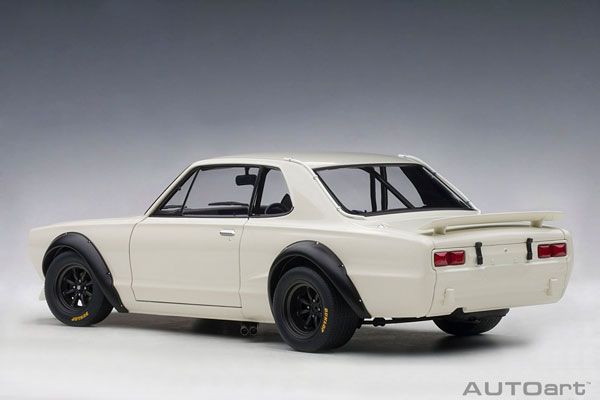 1/18 日产 Skyline GT-R (KPGC10) Racing 1972 白色
