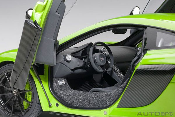 1/18 迈凯伦 675 LT 金属绿