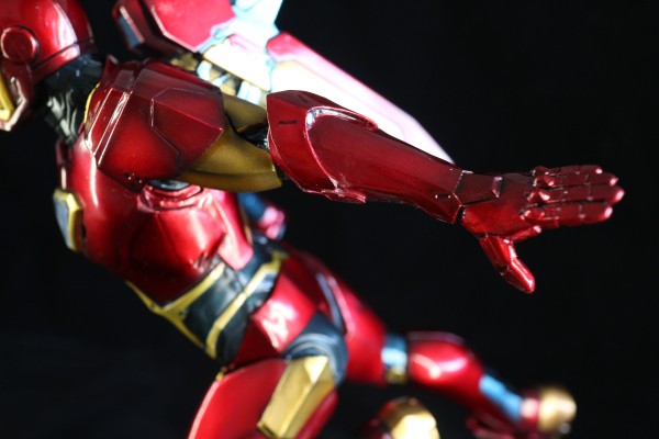 ARTFX PREMIER 复仇者联盟 钢铁侠