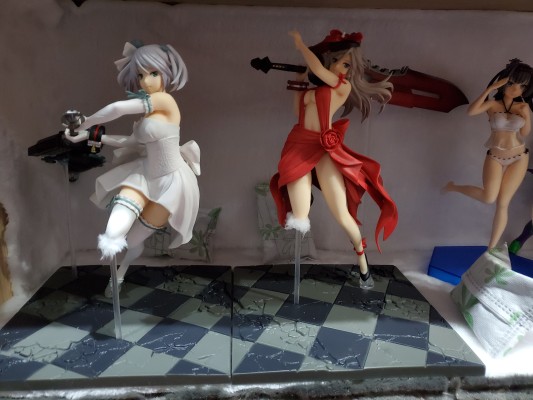 噬神者2 	雪儿·阿郎松 纯白纪念礼服Ver.