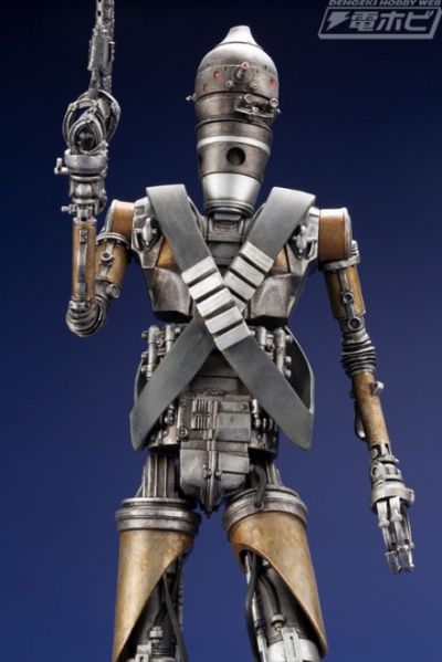 ARTFX 曼达洛人 IG-11