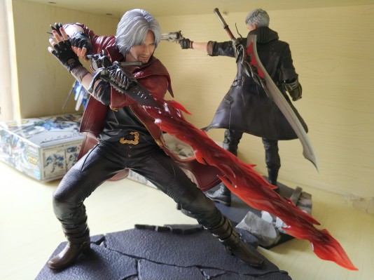 ARTFX J 鬼泣5 但丁·斯巴达