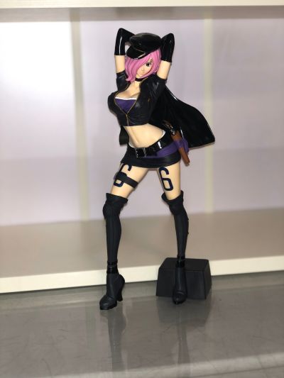 Flag Diamond Ship 海贼王 ヴィンスモーク・レイジュ Code:B 