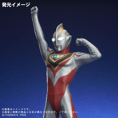 奥特新生代 盖亚奥特曼 (V2) 登场造型